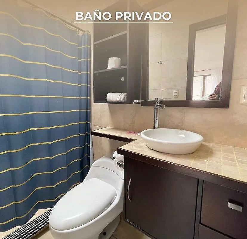 Bed & Breakfast Hostal Casa Macondo Cuenca