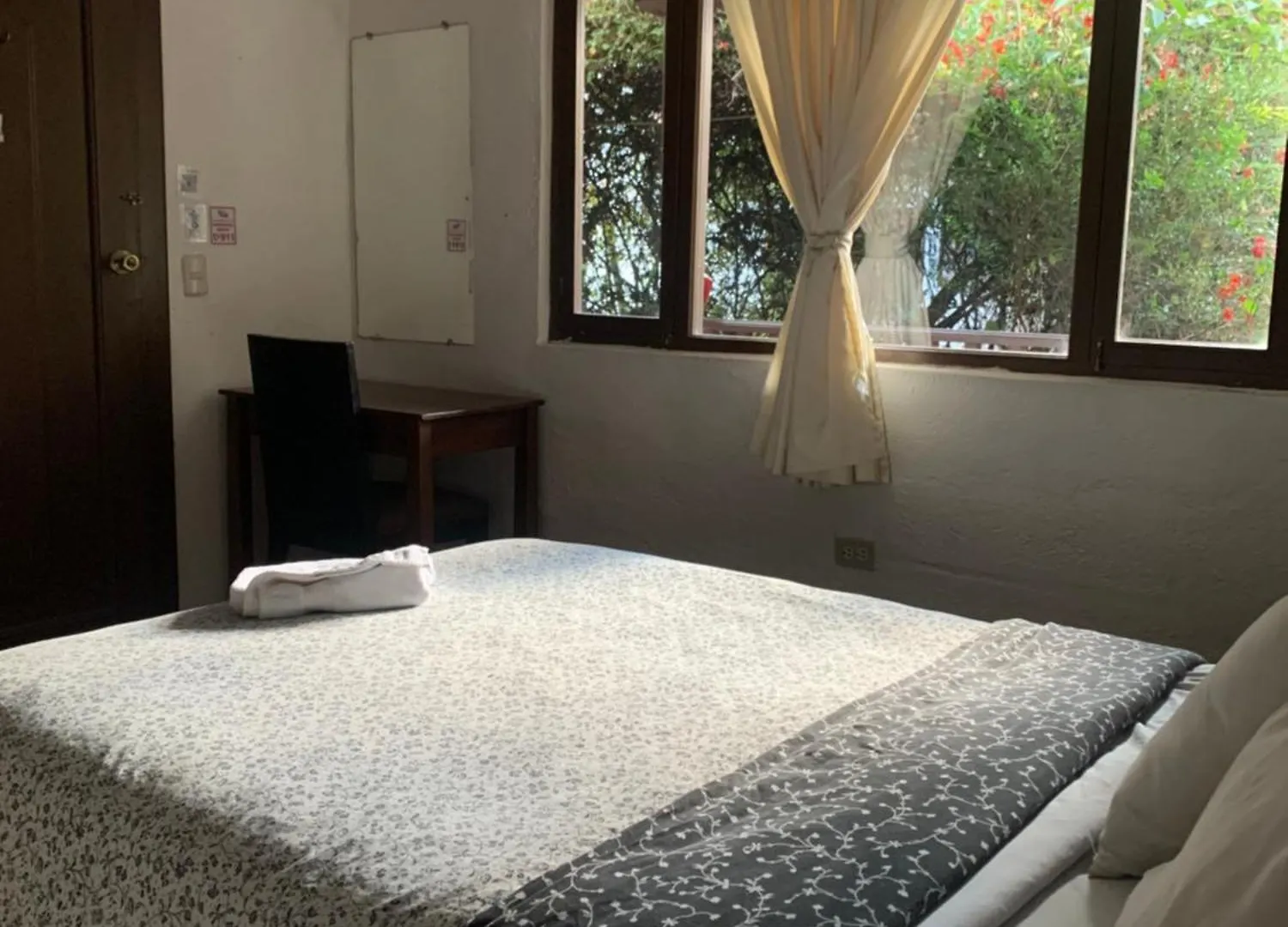Hostal Casa Macondo Cuenca 0*,  Ecuador